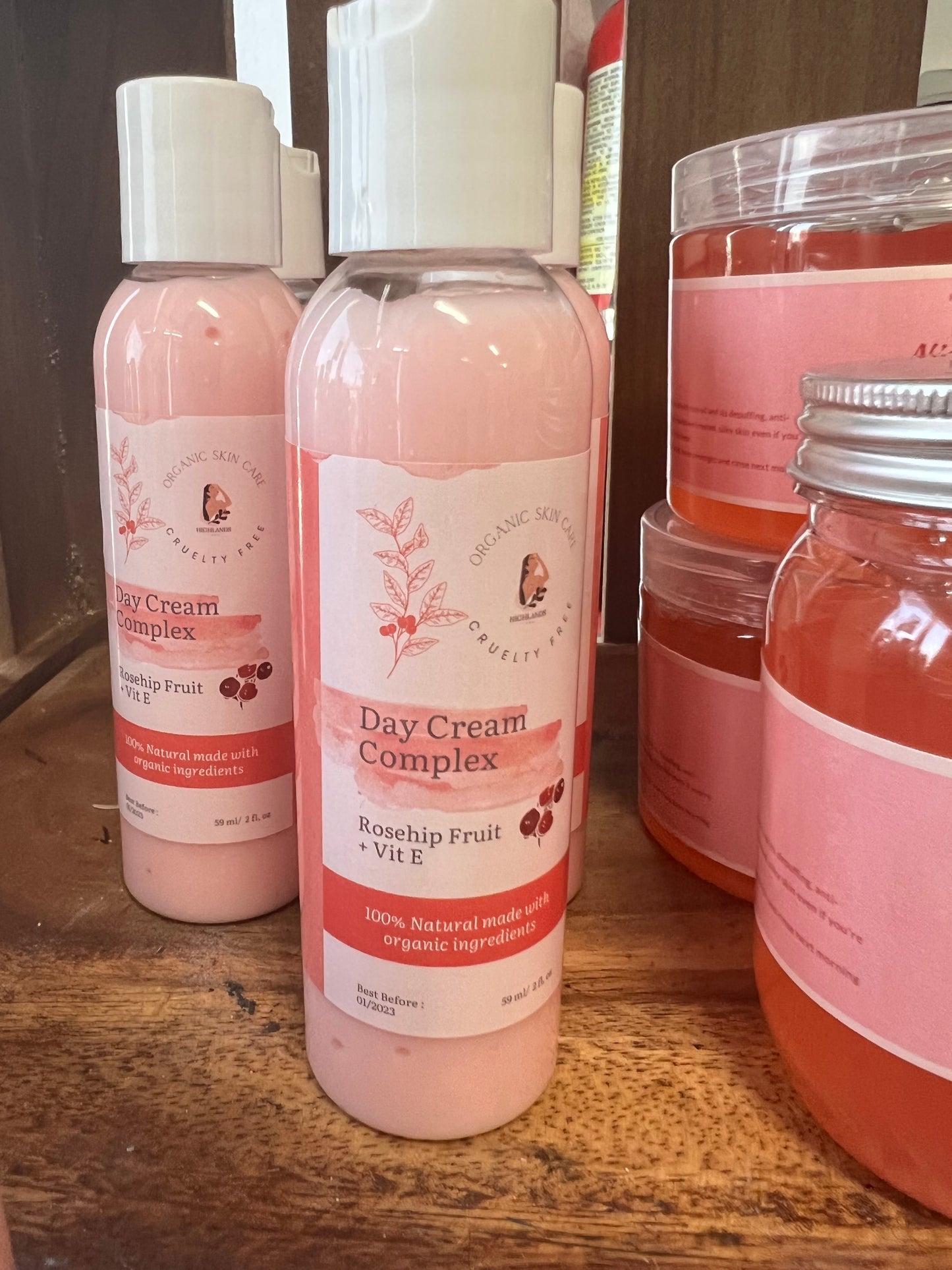 Rosehip oil + Vitamin C vegan skincare-4